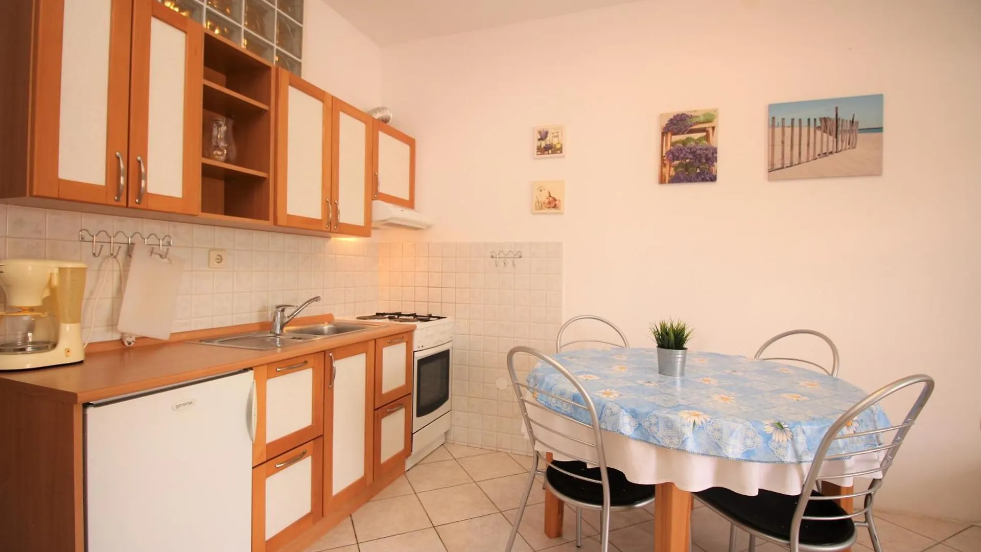 Apartments With A Parking Space Baska, Krk - 24184 Chorvatsko